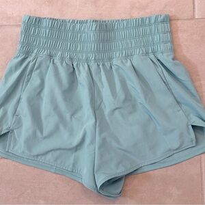 Brand New Old Navy Active Shorts - size XS